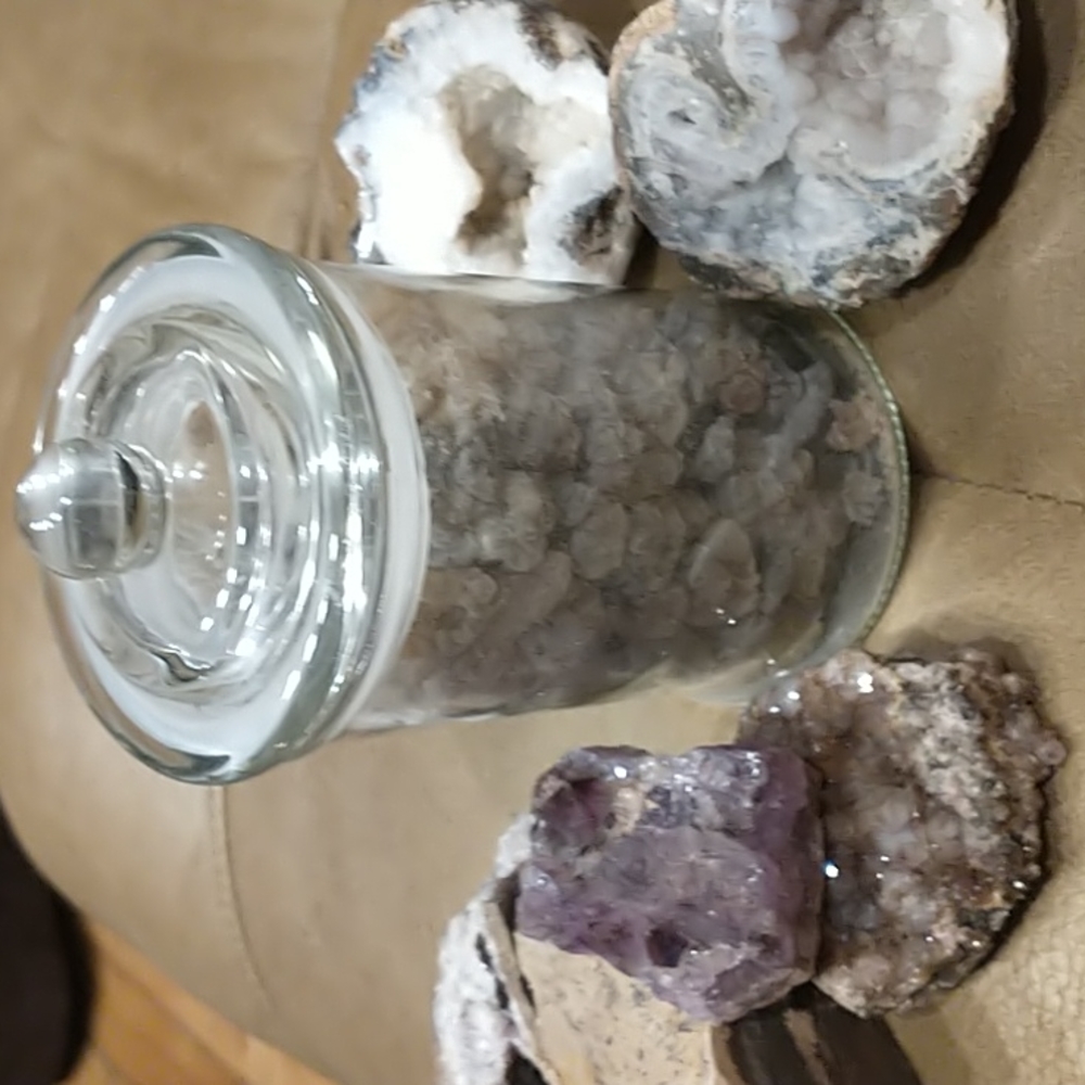 **RARE find** large apothecary jar full of RAW FRANKINCENSE